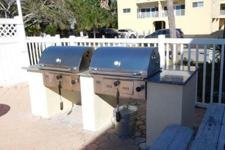 Apartamento Townhouse At San Remo Clearwater Beach Exterior foto